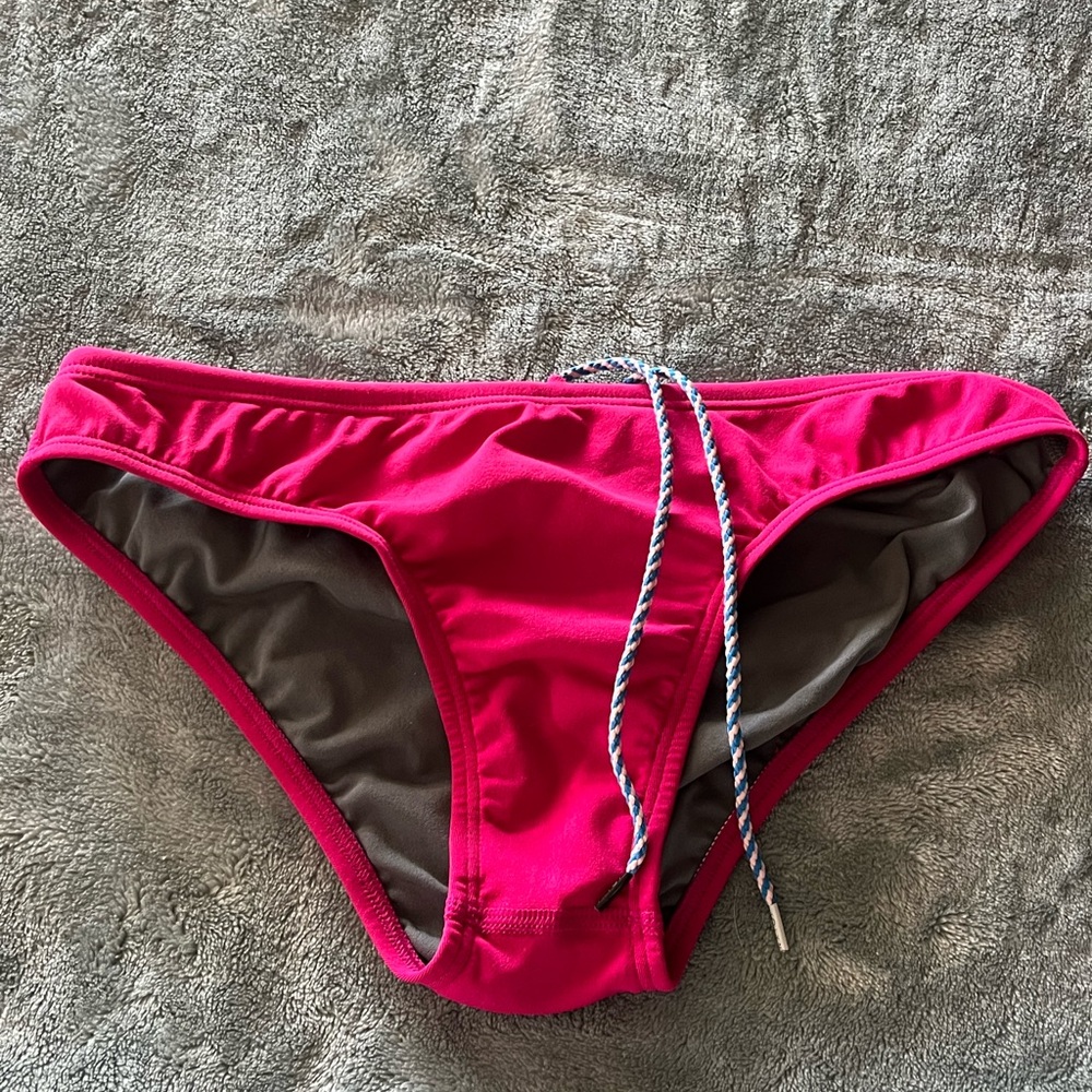 jolyn bikini bottom size s (andy) dragonfruit